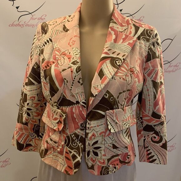Nine & Company. Size 4P. Cotton/Spandex. Hook Closure 3/4 Sleeve Jacket. B85. - Picture 1 of 4